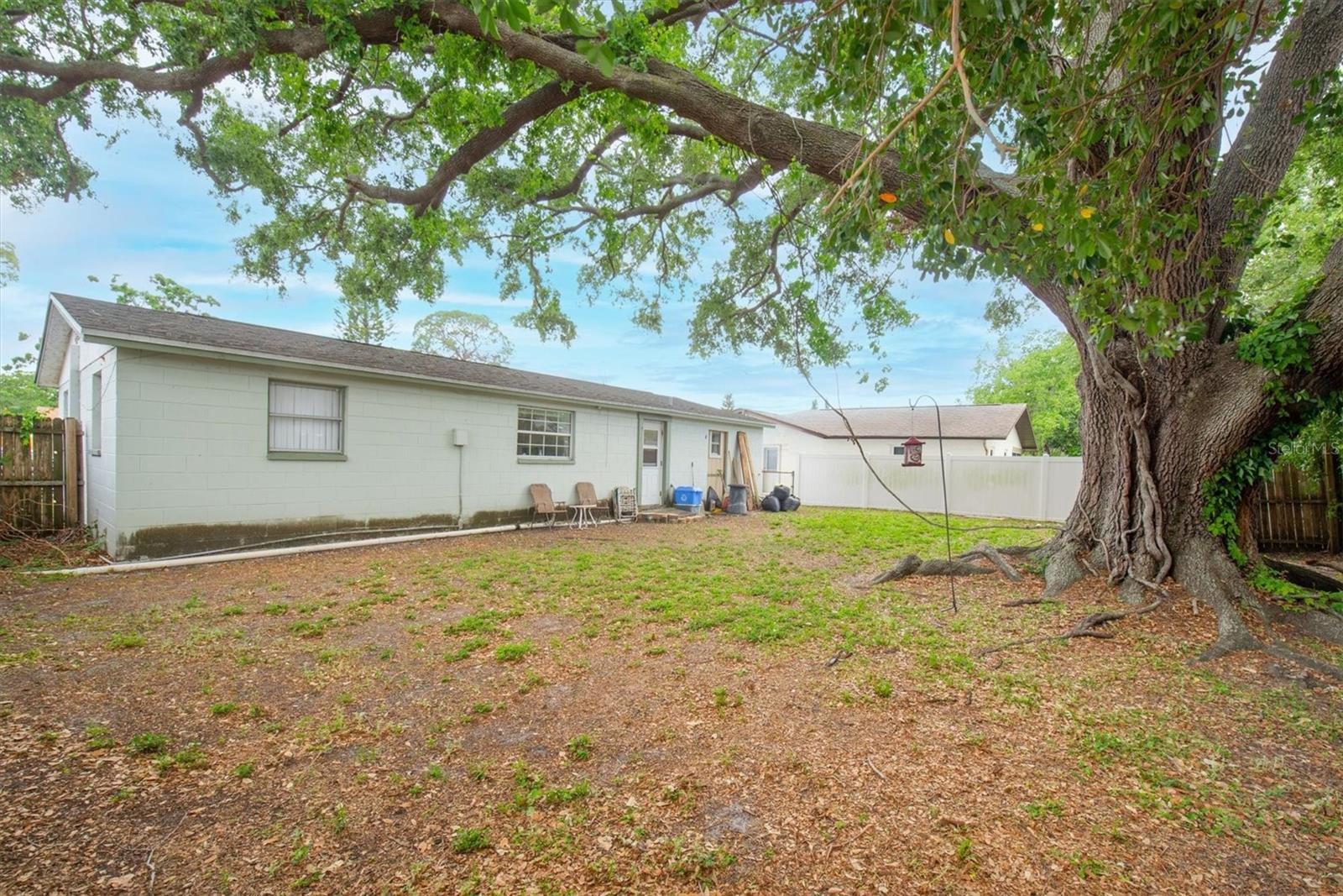Image 24 of 29 For 5875 92nd Avenue N