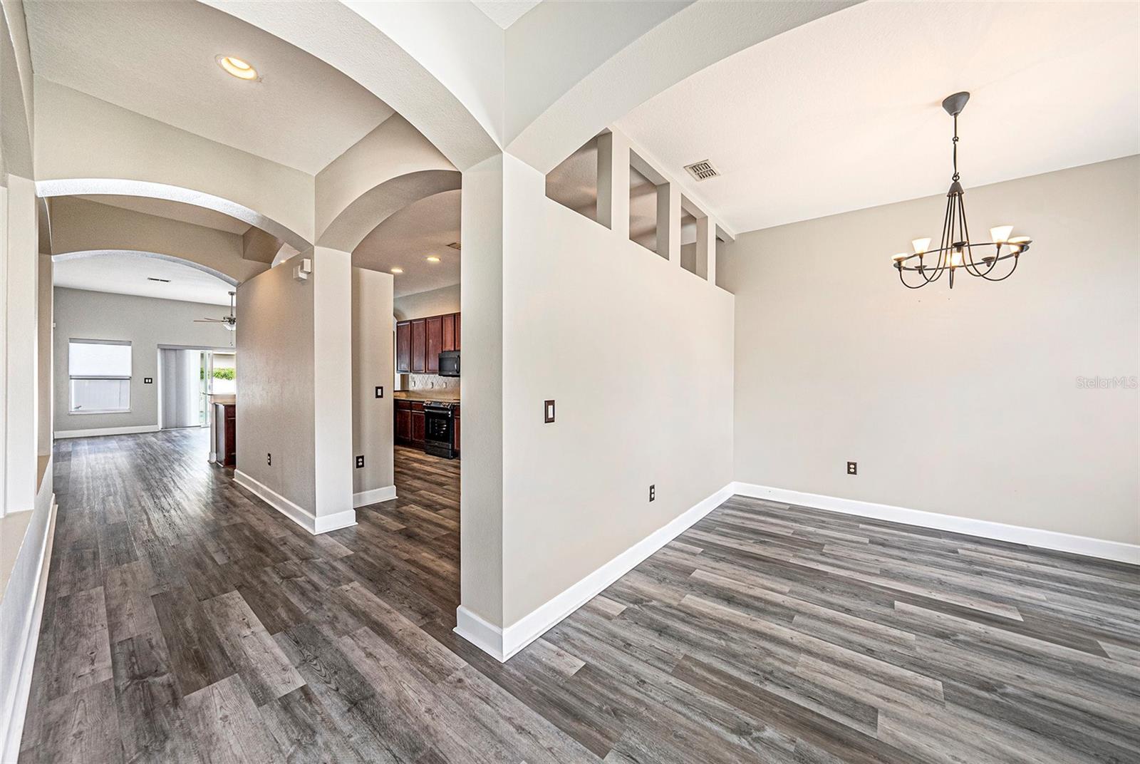 Image 10 of 30 For 5189 Brackenwood Drive