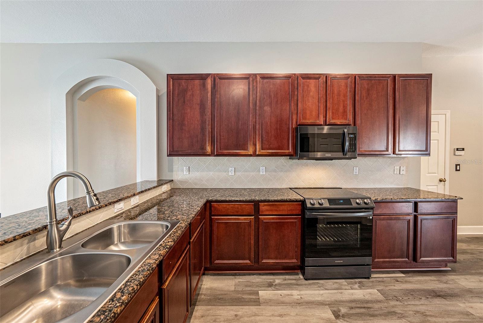 Image 14 of 30 For 5189 Brackenwood Drive