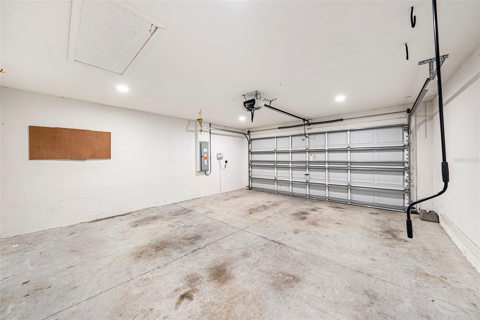 Image 25 of 30 For 5189 Brackenwood Drive