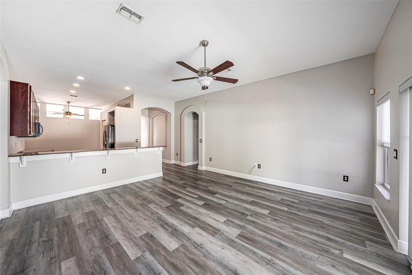 Image 8 of 30 For 5189 Brackenwood Drive