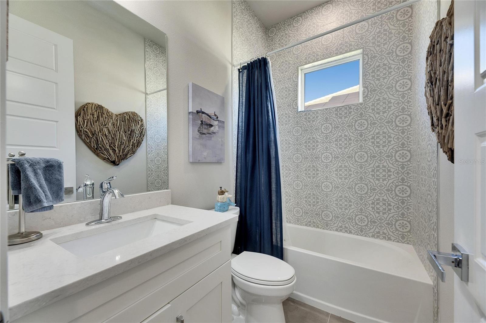 Image 42 of 100 For 706 Manns Harbor Drive