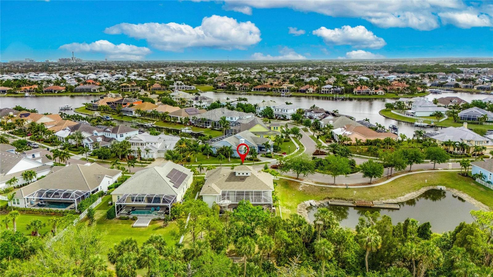 Image 90 of 100 For 706 Manns Harbor Drive