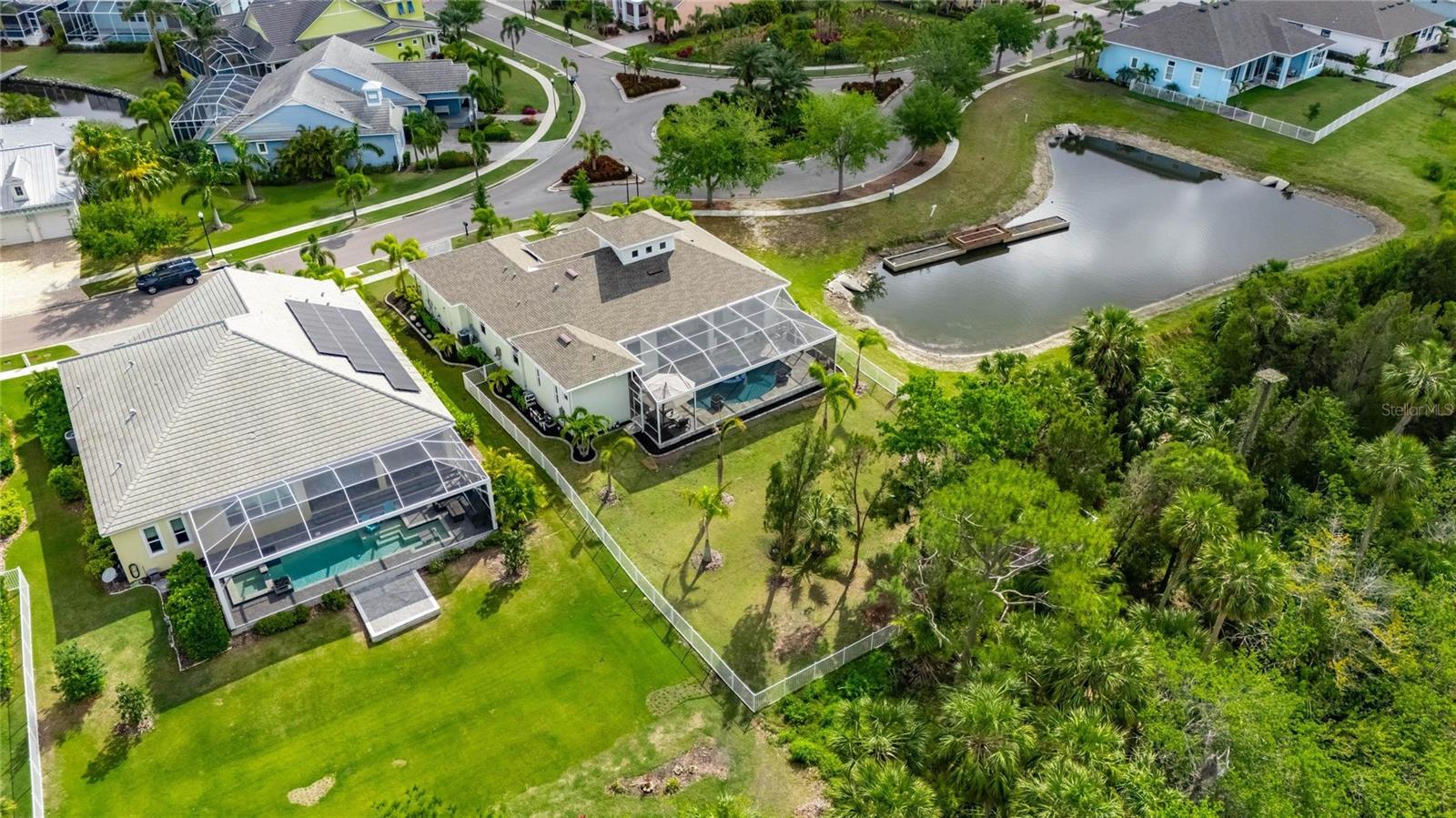Image 92 of 100 For 706 Manns Harbor Drive