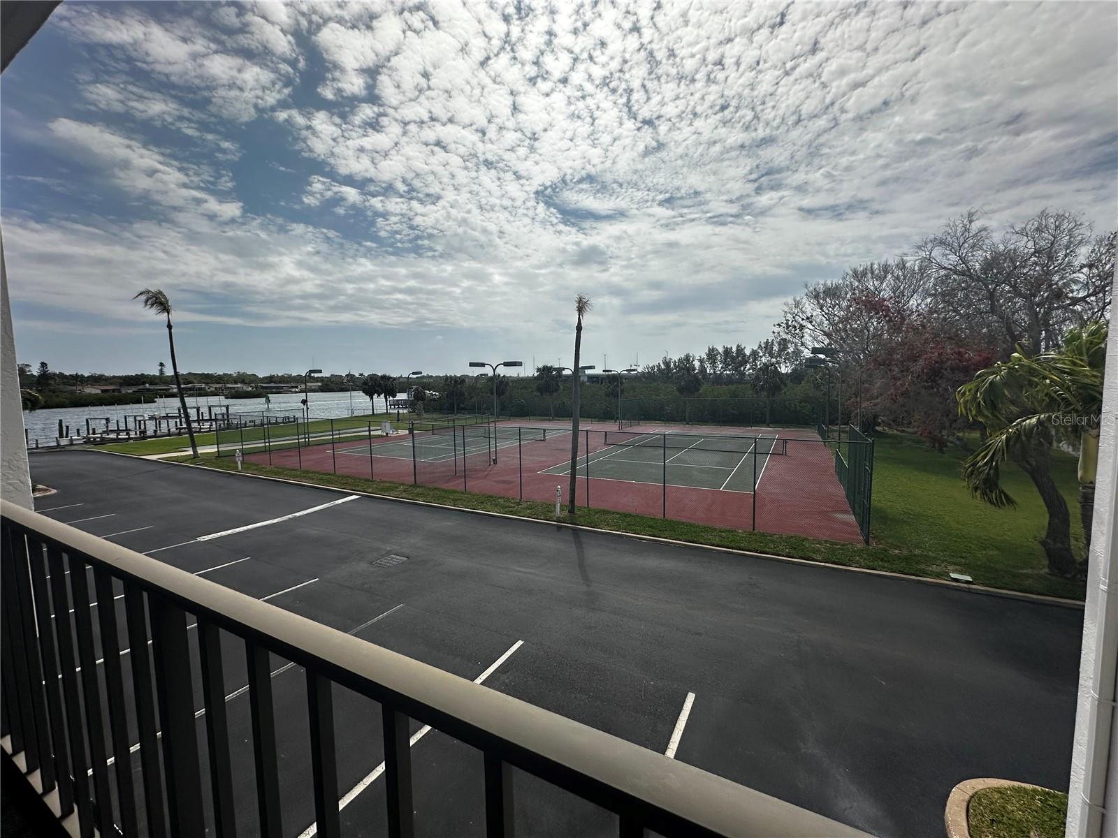 Image 11 of 15 For 19111 Vista Bay Drive 211