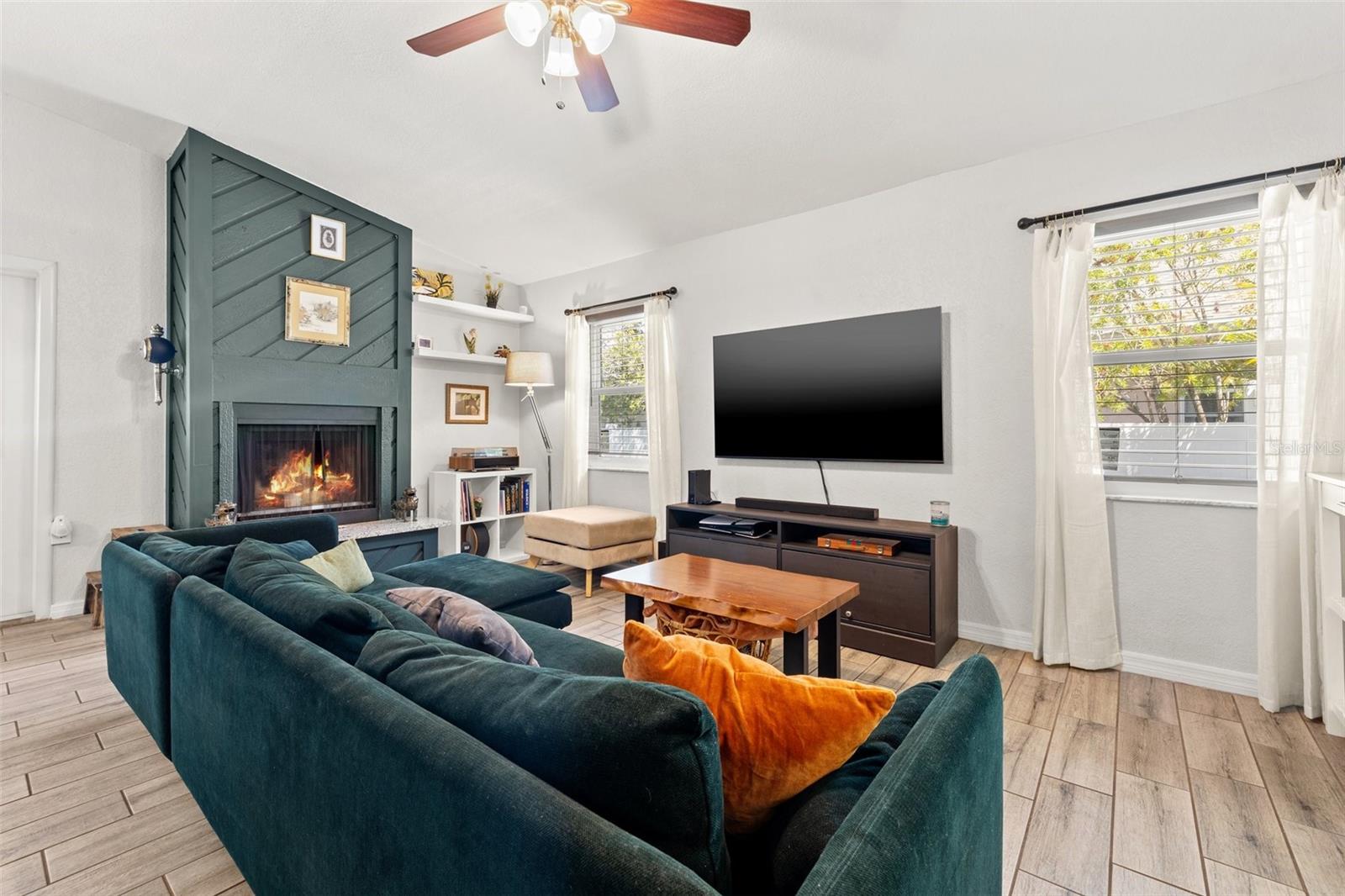Image 6 of 35 For 7134 2nd Street N