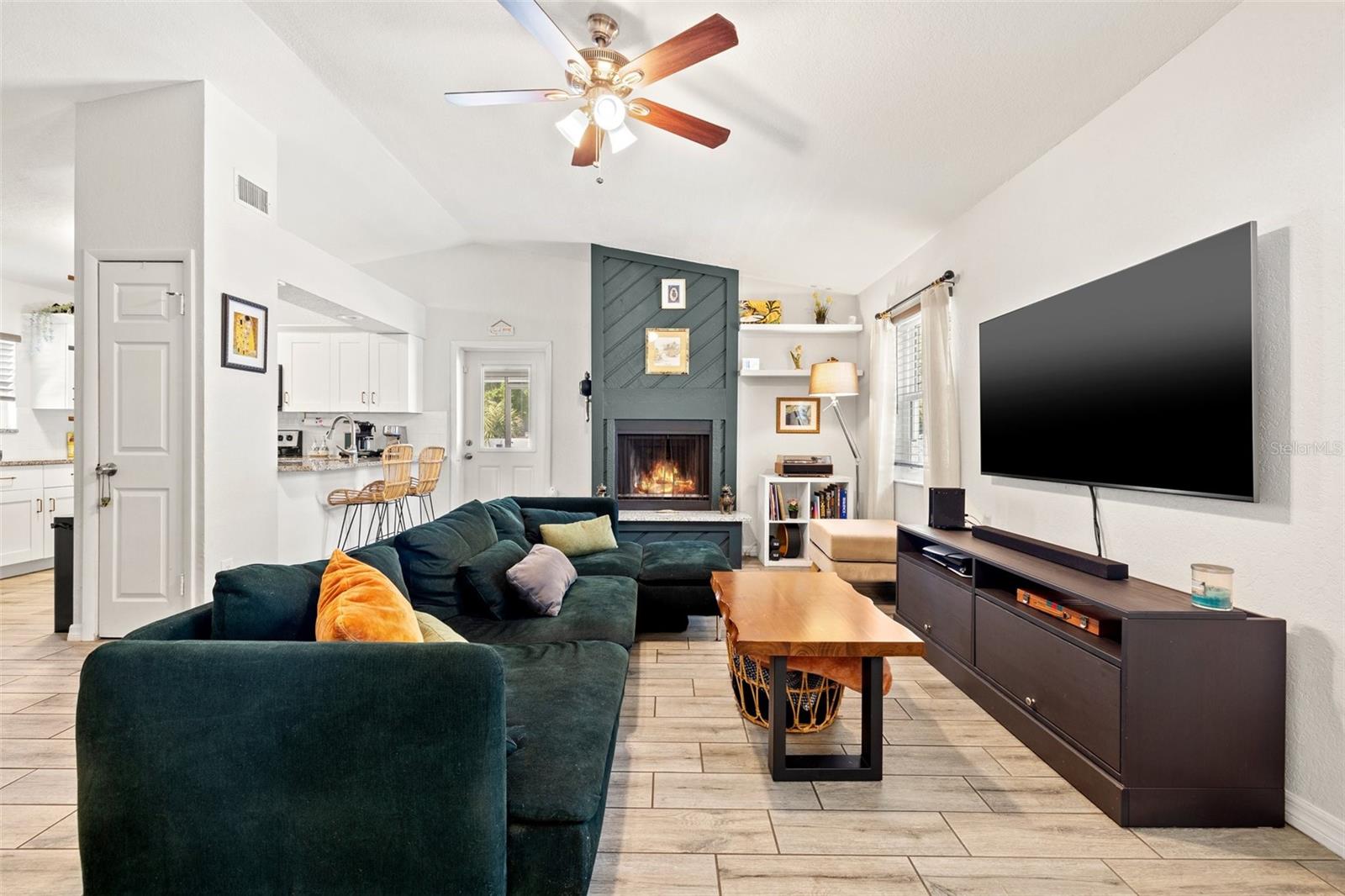 Image 8 of 35 For 7134 2nd Street N