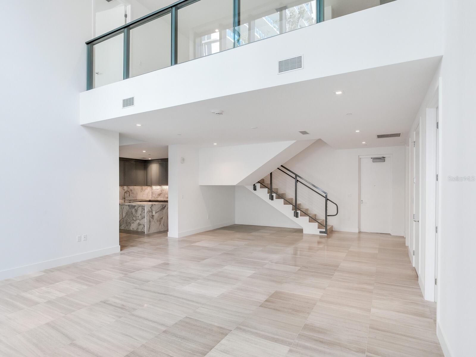 Image 38 of 99 For 3020 Santiago Street 4