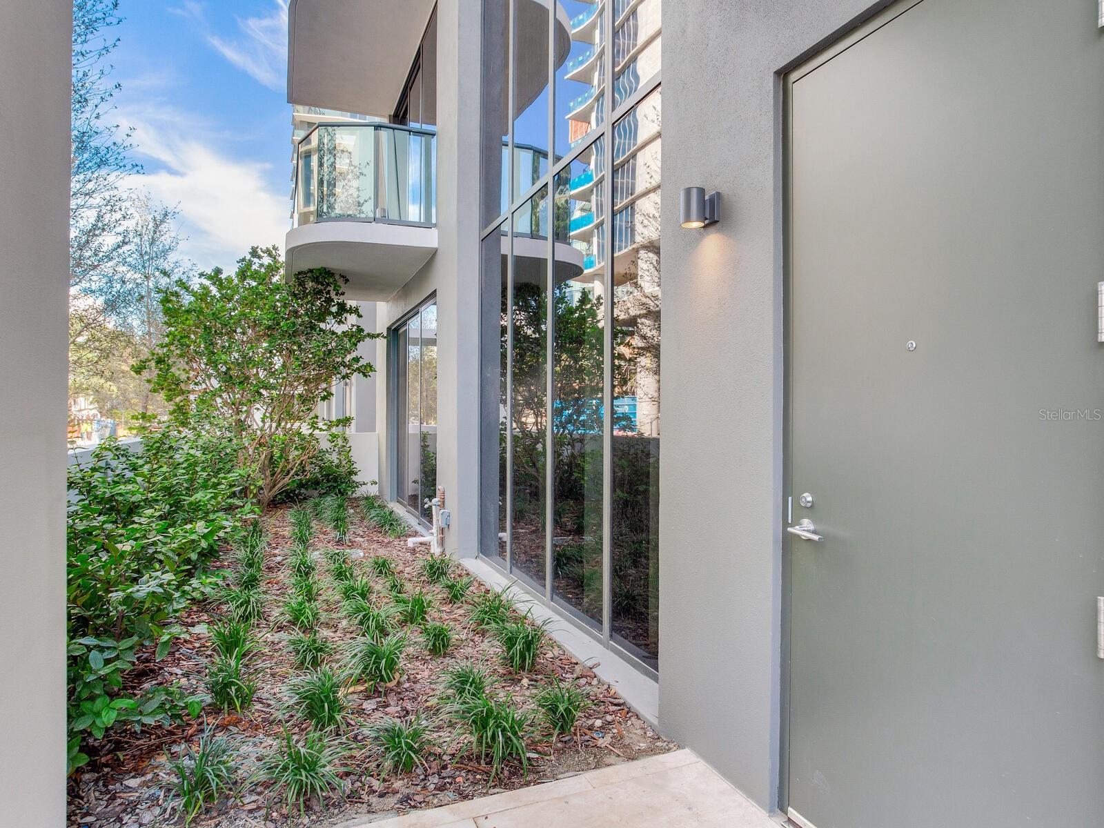 Image 6 of 99 For 3020 Santiago Street 4