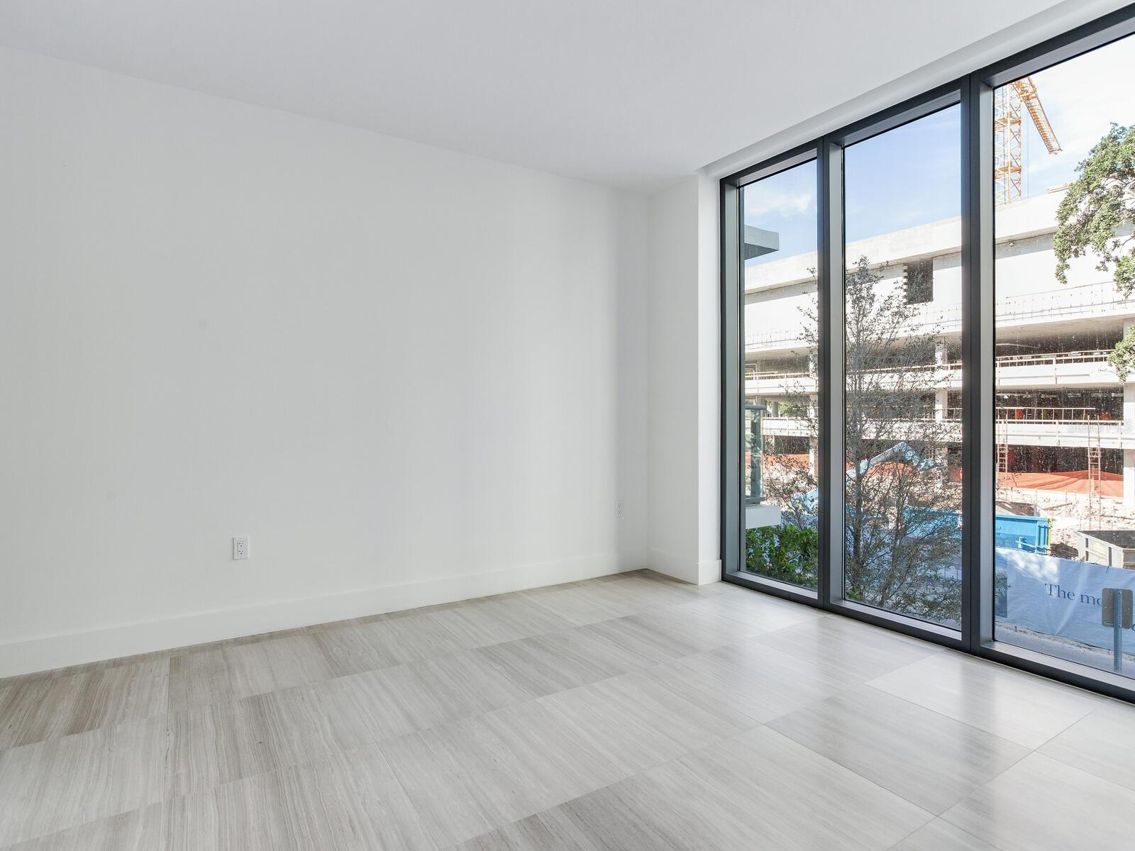 Image 65 of 99 For 3020 Santiago Street 4