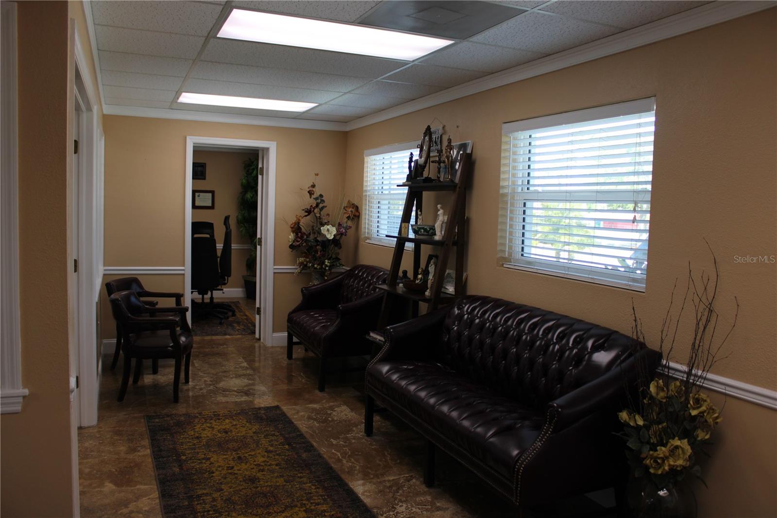 Image 2 of 11 For 1505 Lakeview Road