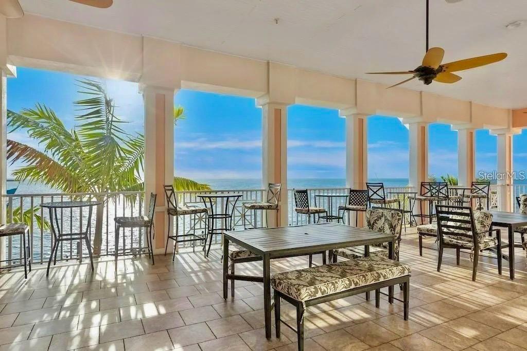 Image 29 of 34 For 5285 Coquina Key Drive Se C
