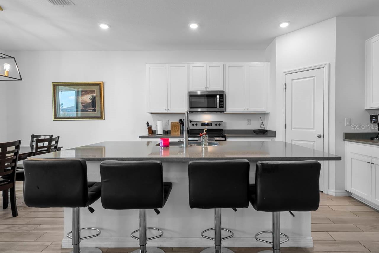 Image 5 of 41 For 13821 Kinsale Street