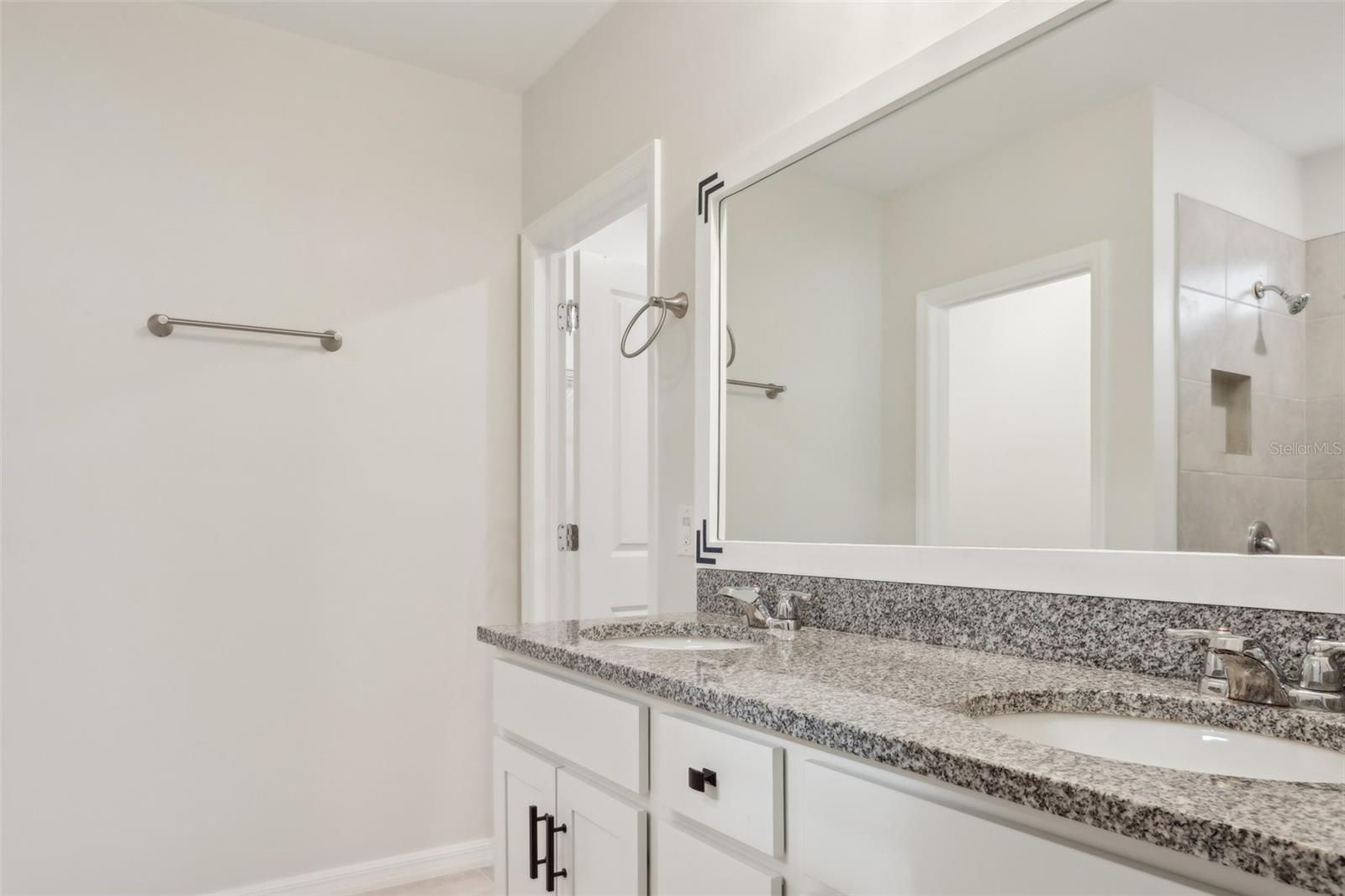 Image 12 of 18 For 10779 Marlberry Way