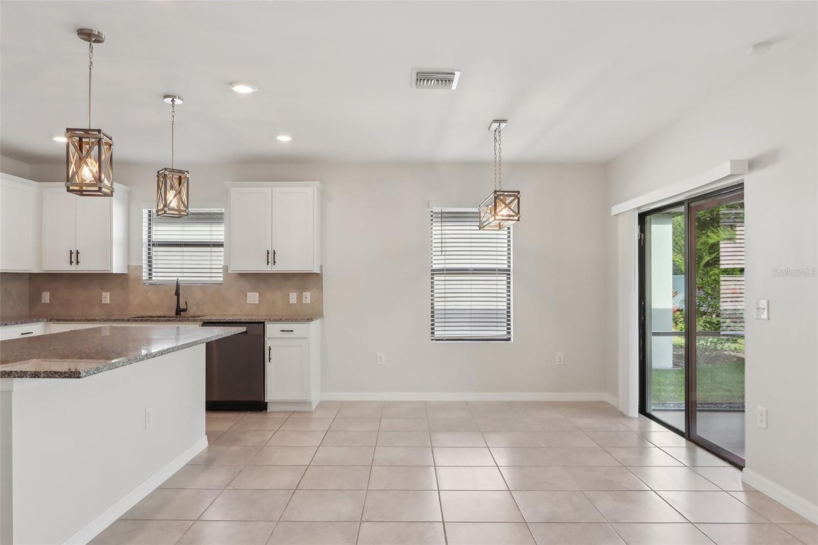 Image 6 of 18 For 10779 Marlberry Way