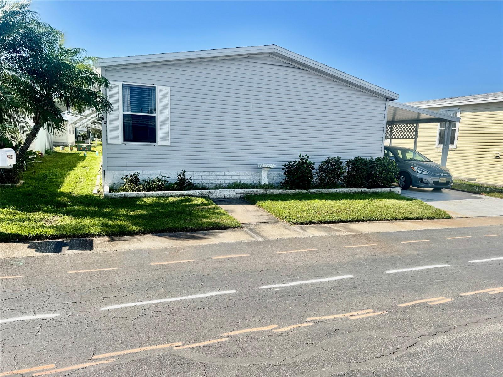 Image 2 of 40 For 11300 124th Avenue 63
