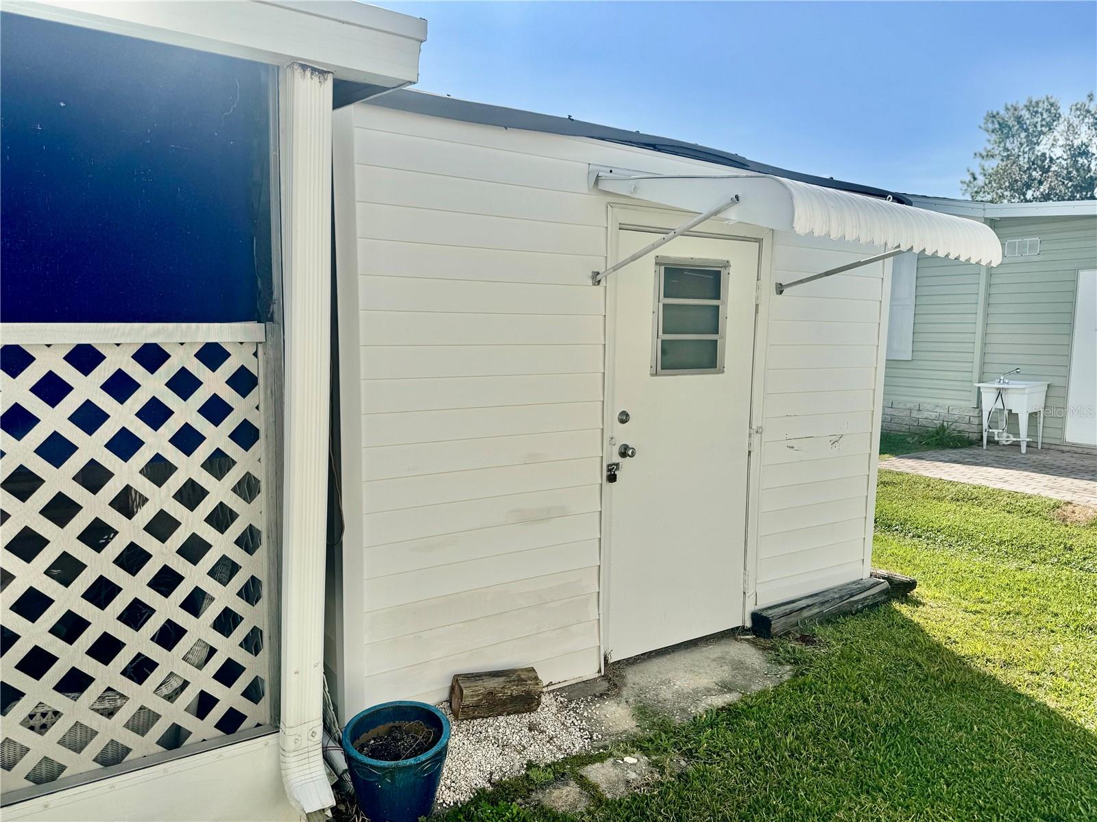 Image 9 of 40 For 11300 124th Avenue 63