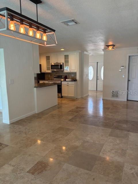 Image 23 of 40 For 12055 4th Street E