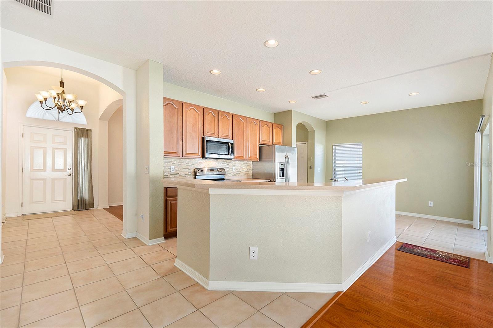 Image 11 of 36 For 9954 Jasmine Brook Circle E
