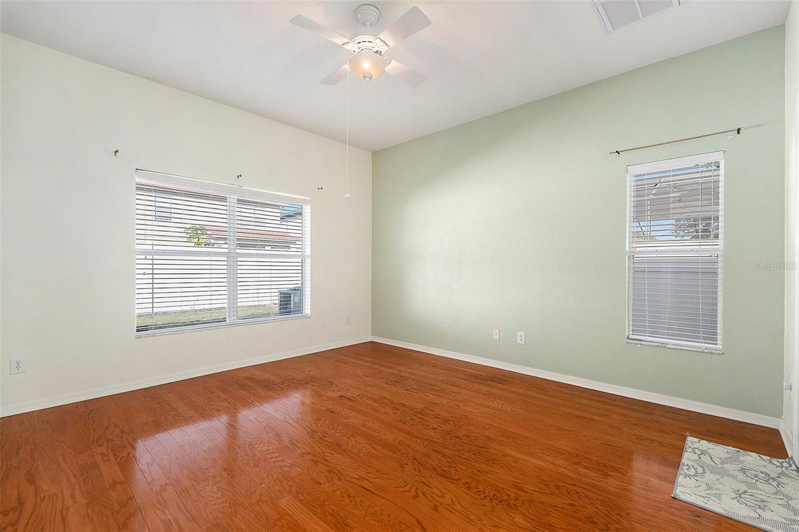 Image 20 of 36 For 9954 Jasmine Brook Circle E