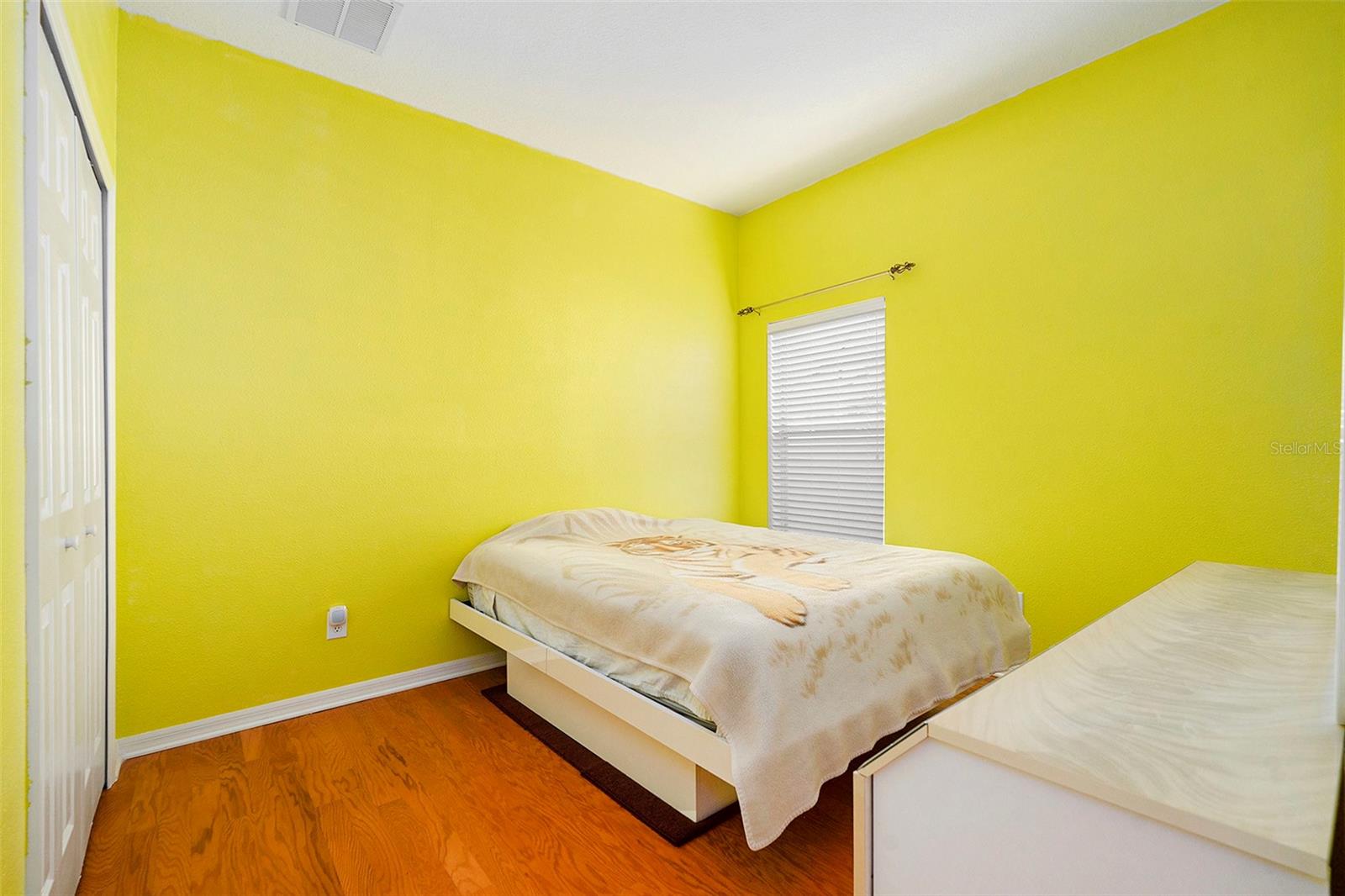 Image 26 of 36 For 9954 Jasmine Brook Circle E