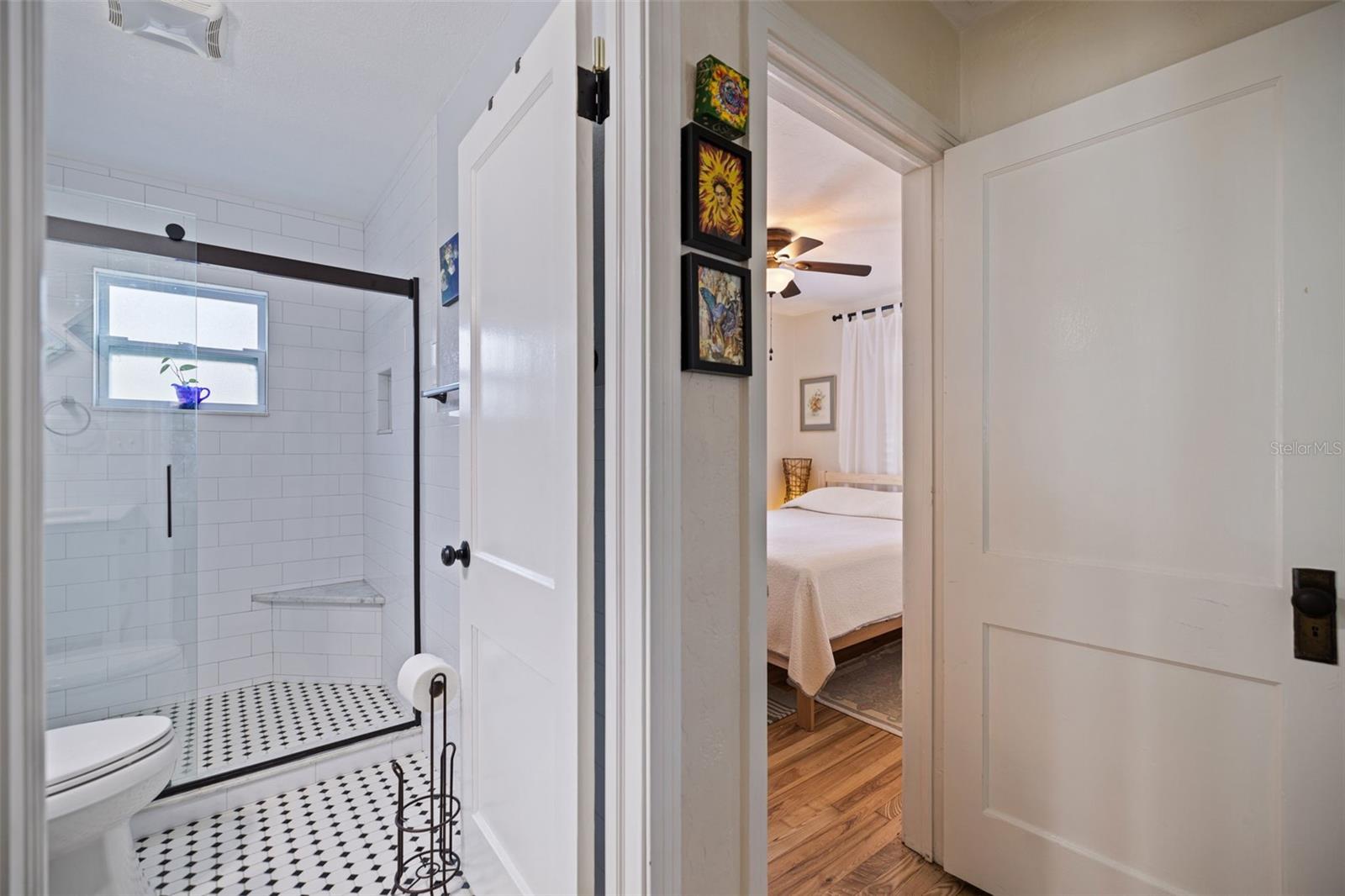 Image 20 of 39 For 4426 3rd Avenue N