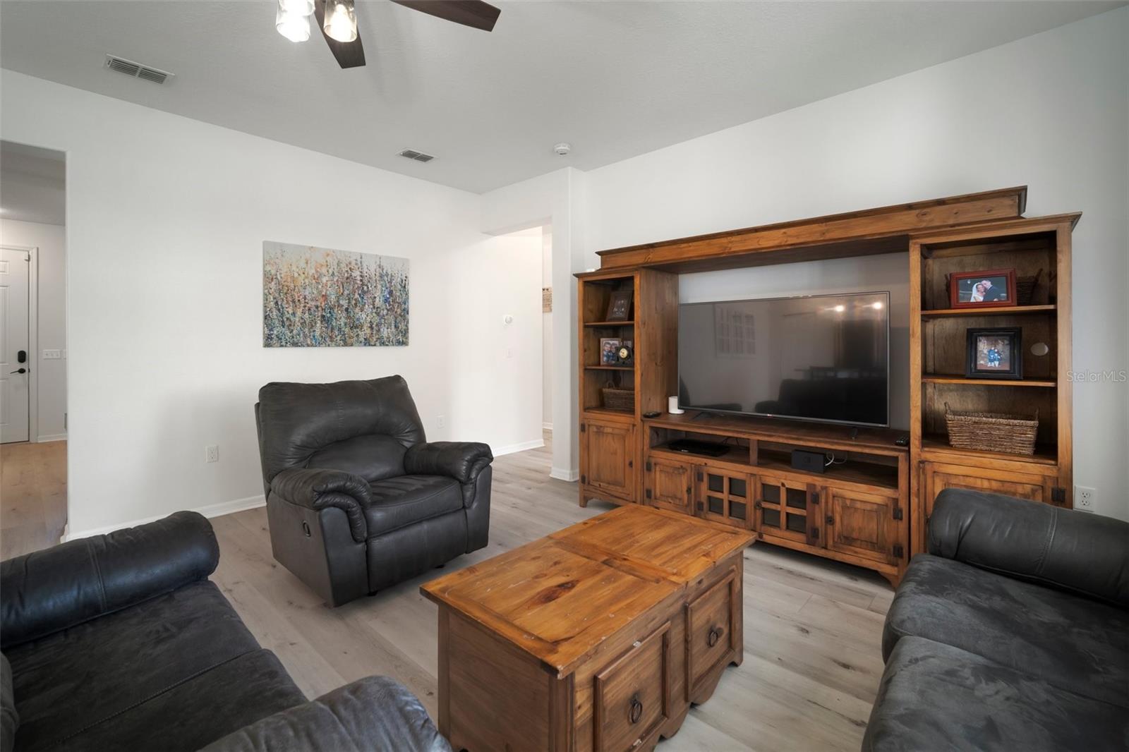 Image 19 of 48 For 5460 Sandy Shell Drive
