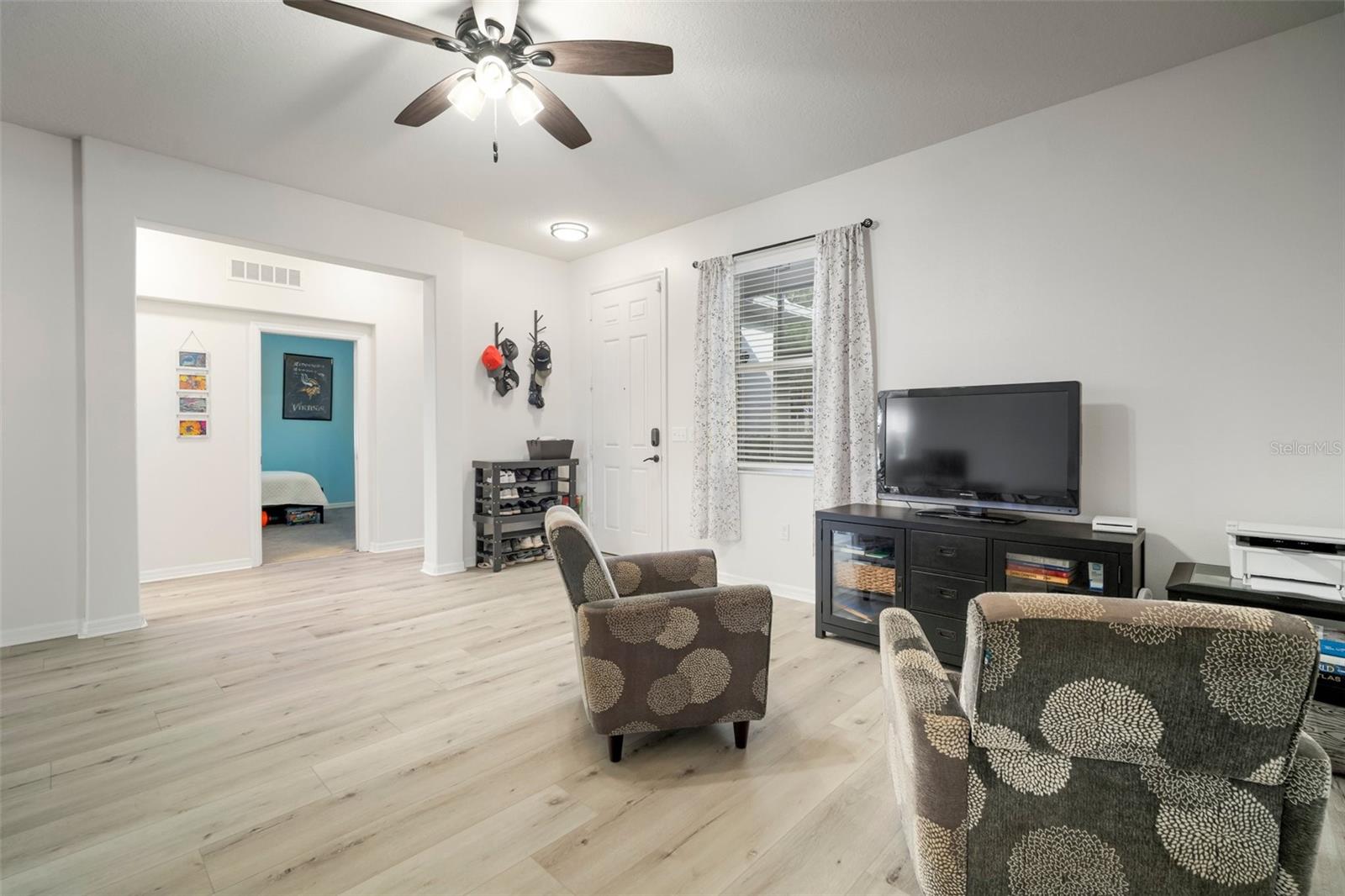 Image 32 of 48 For 5460 Sandy Shell Drive