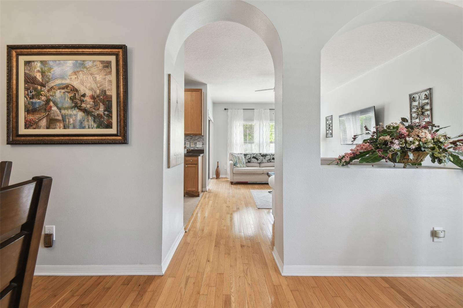 Image 20 of 82 For 30130 Mossbank Drive