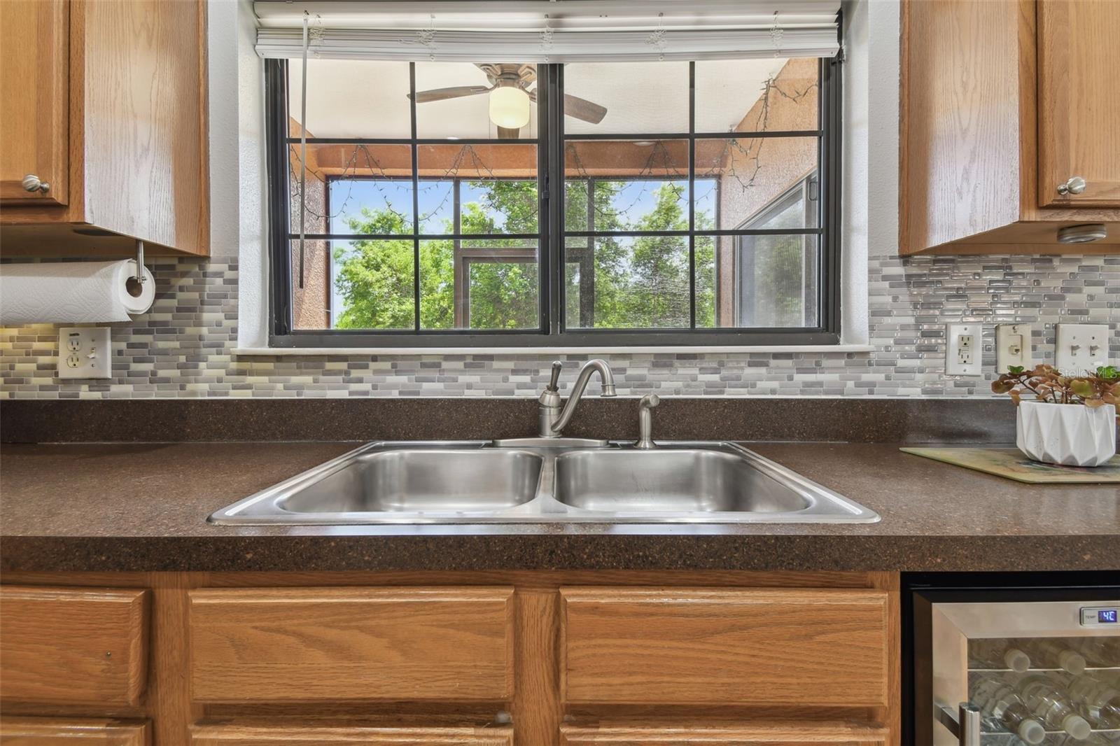 Image 27 of 82 For 30130 Mossbank Drive