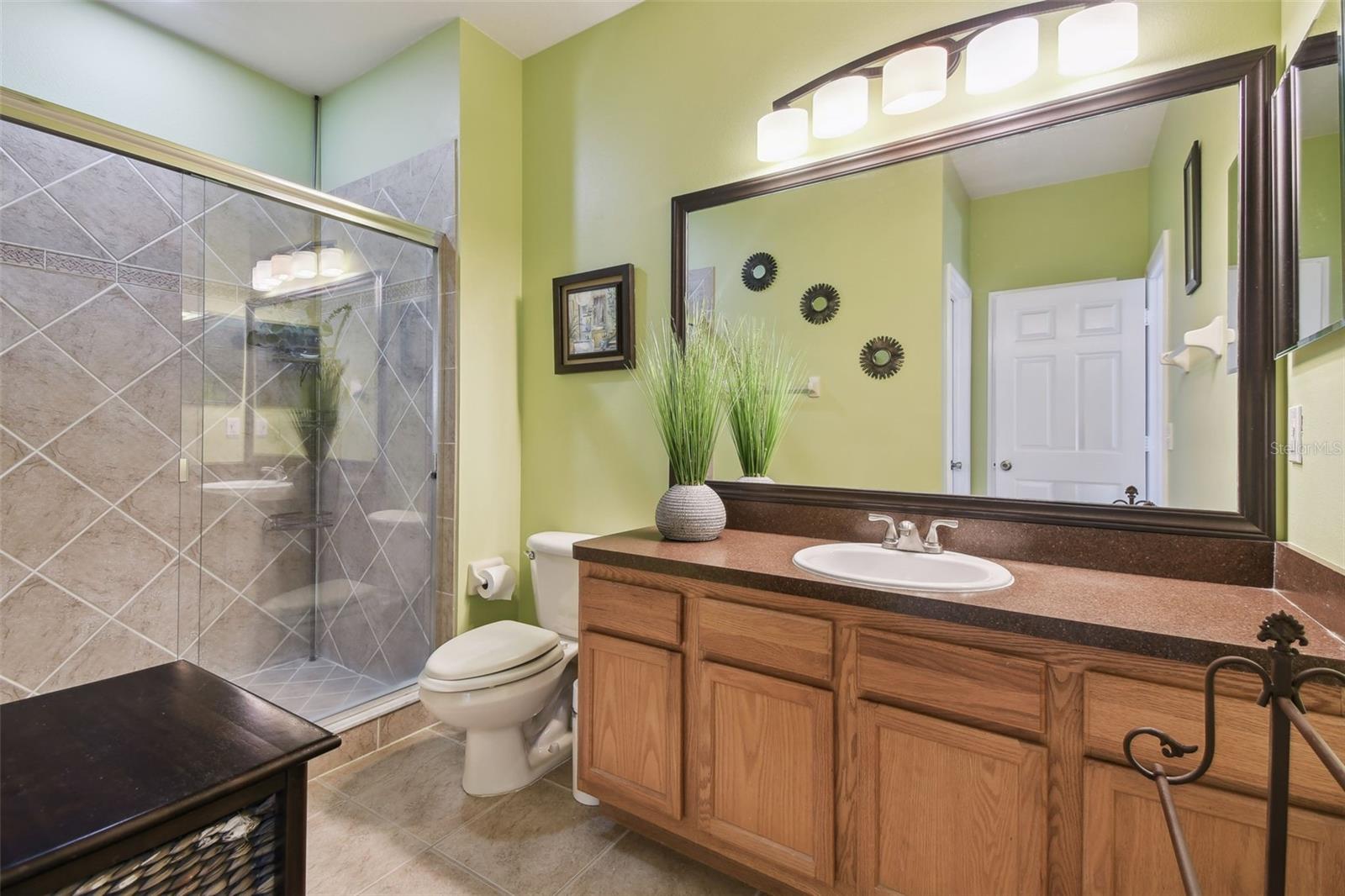 Image 39 of 82 For 30130 Mossbank Drive