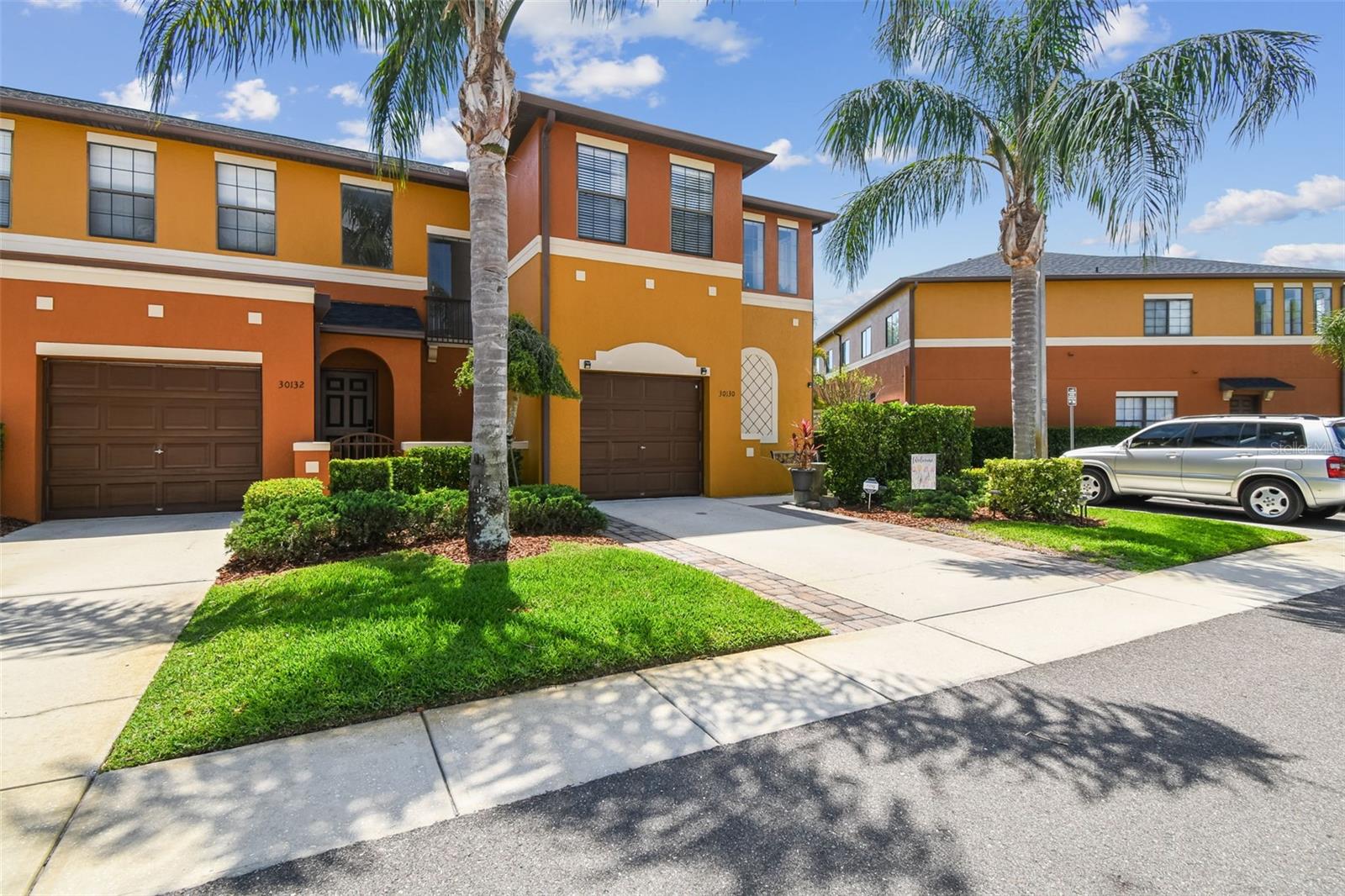 Image 4 of 82 For 30130 Mossbank Drive