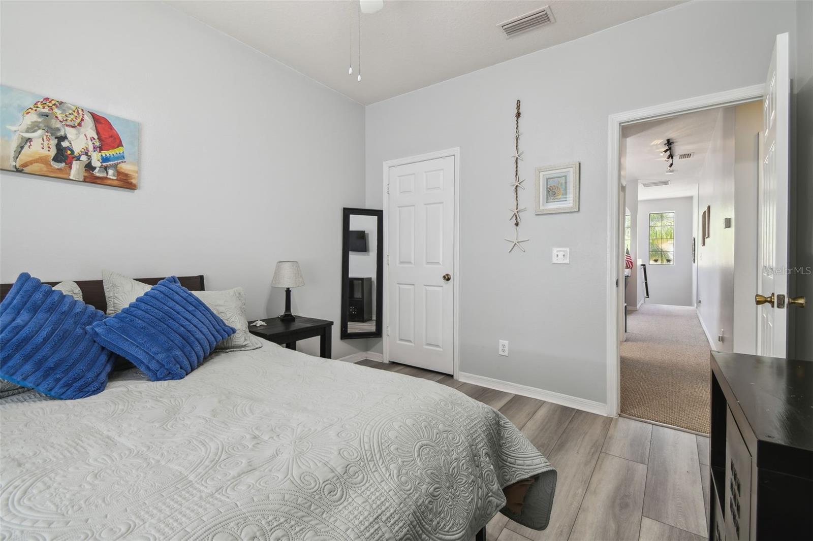 Image 47 of 82 For 30130 Mossbank Drive