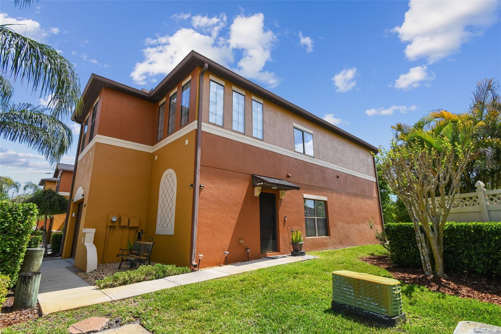 Image 7 of 82 For 30130 Mossbank Drive