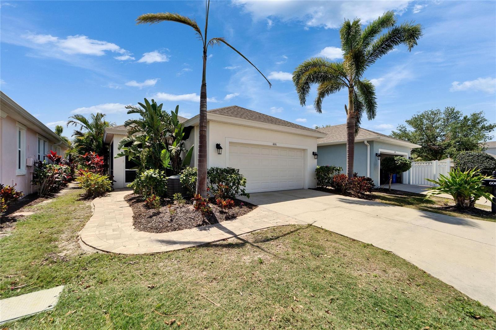 Image 14 of 87 For 606 Winterside Drive