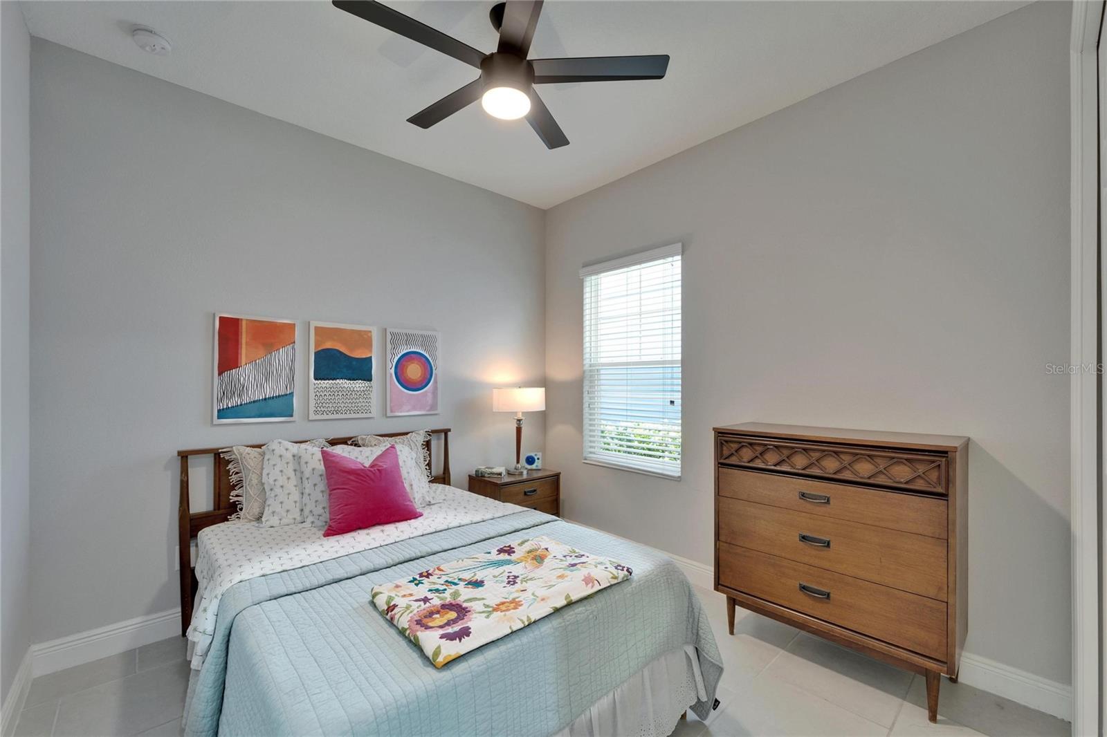 Image 40 of 87 For 606 Winterside Drive