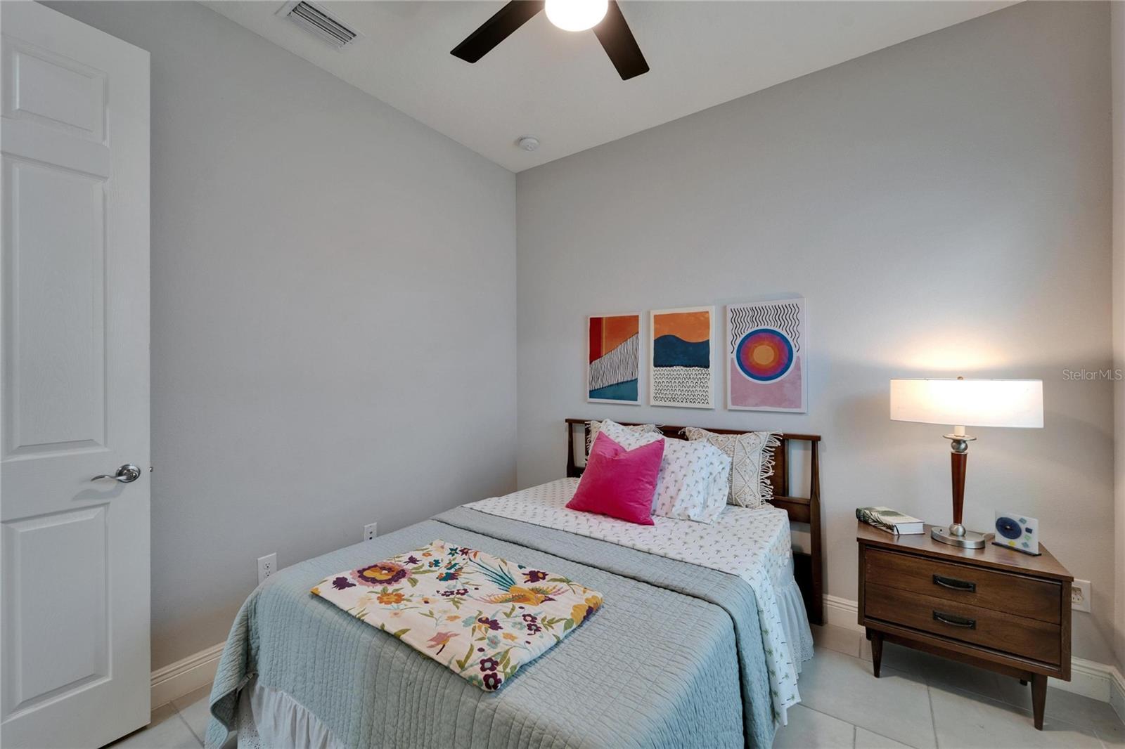 Image 41 of 87 For 606 Winterside Drive