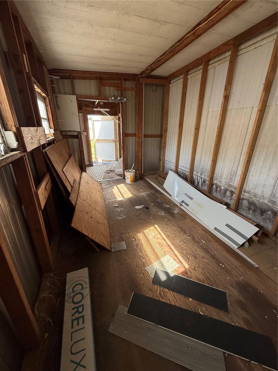 Image 20 of 21 For 37931 Palmetto Palm Drive