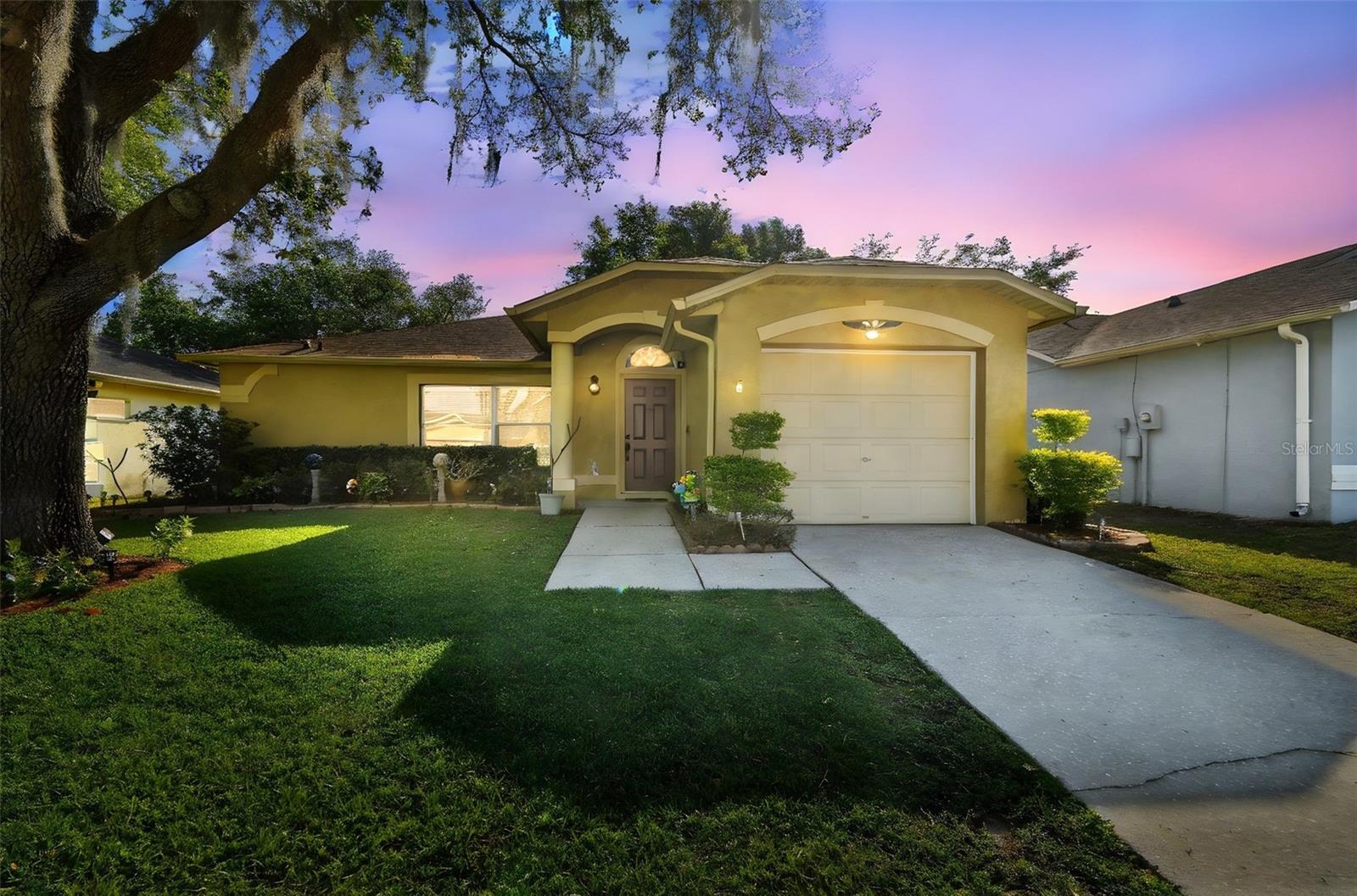 Image 2 of 36 For 4606 Copper Lane