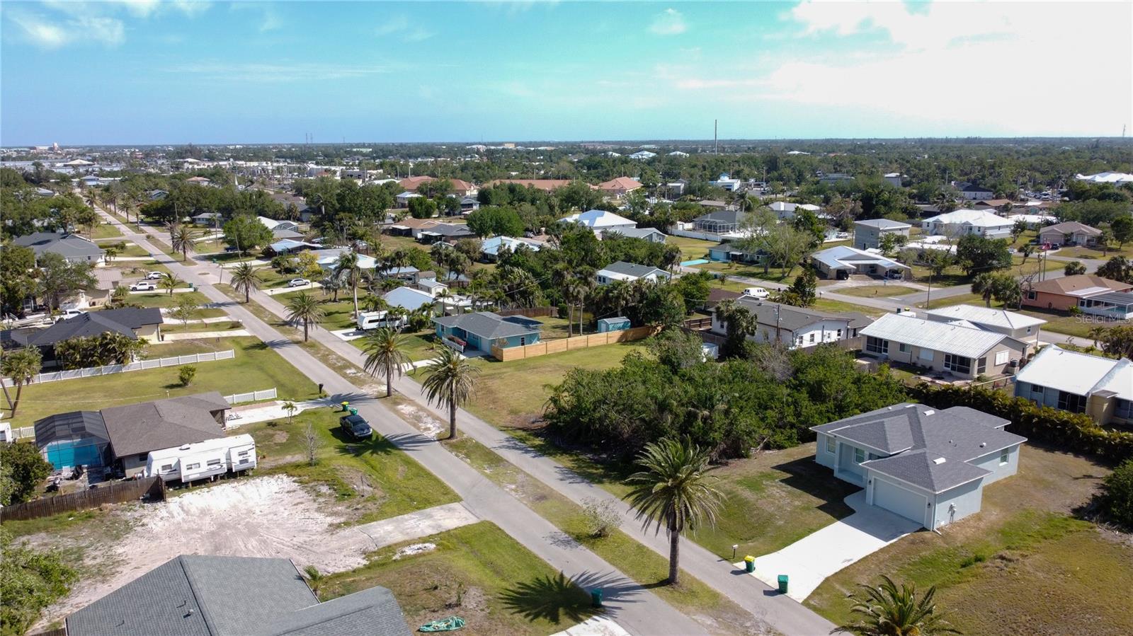 Image 13 of 26 For 3112 Palm Drive