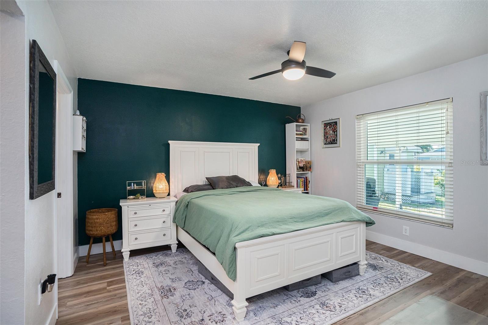 Image 12 of 32 For 1601 14th Street W