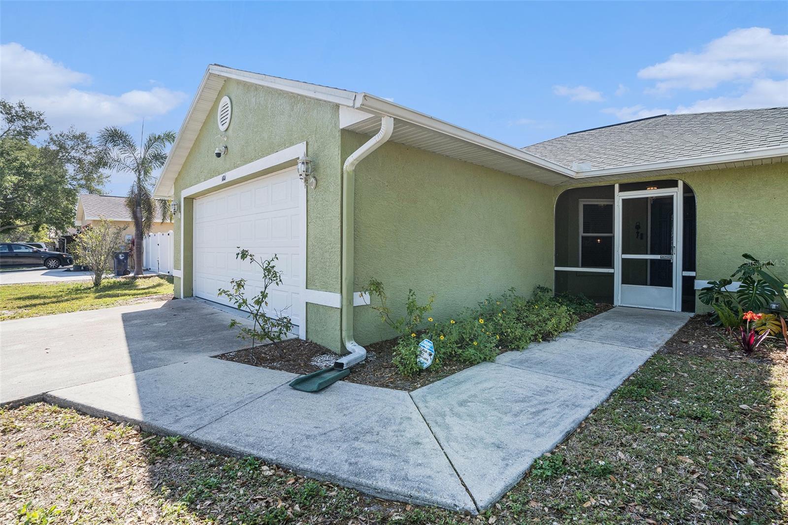 Image 2 of 32 For 1601 14th Street W