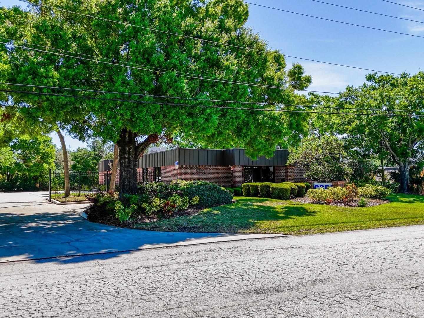 Image 10 of 55 For 5421 59th Street