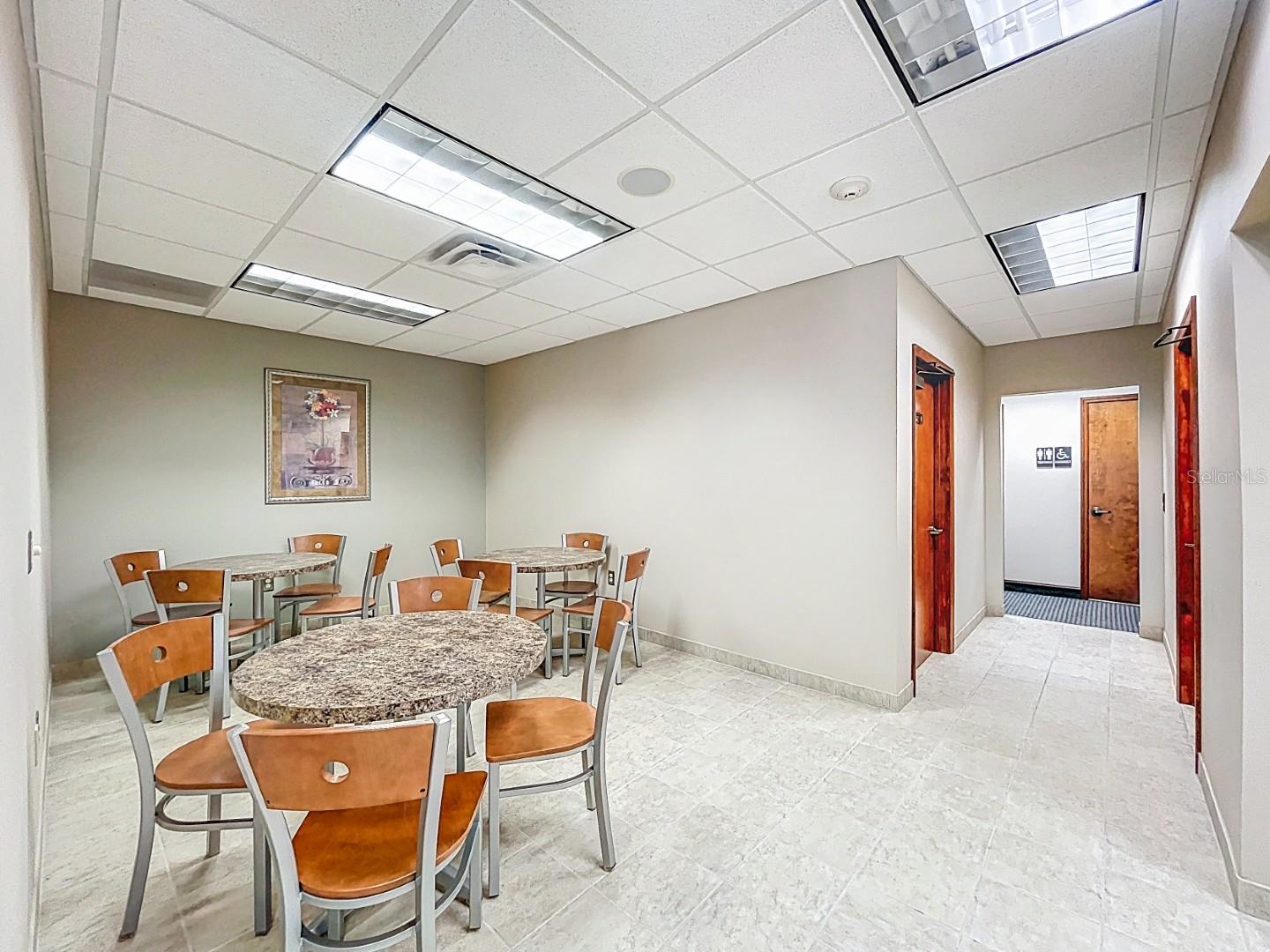 Image 33 of 55 For 5421 59th Street