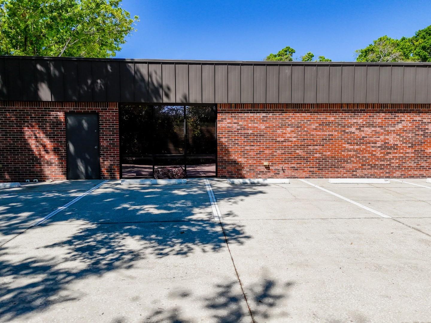Image 6 of 55 For 5421 59th Street