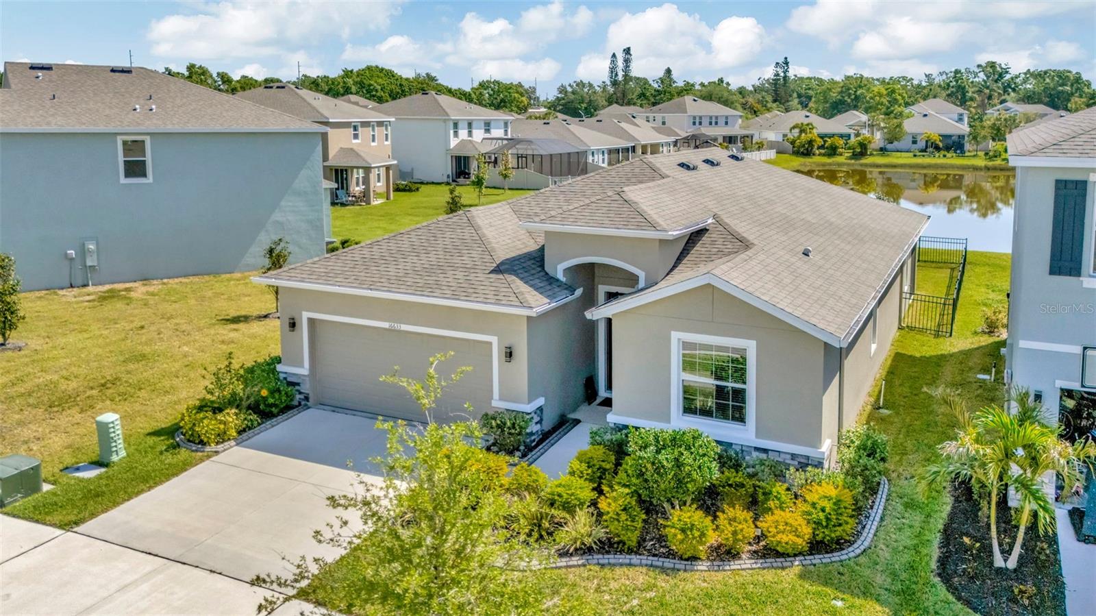 Details for 16633 Mooner Plank Circle, WIMAUMA, FL 33598