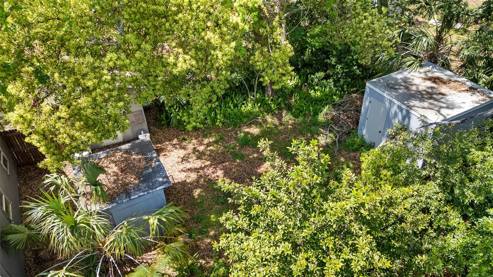 Image 27 of 28 For 1591 Prospect Avenue