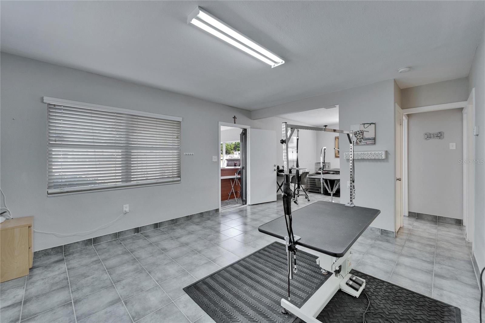 Image 18 of 73 For 126 Ridgewood Avenue
