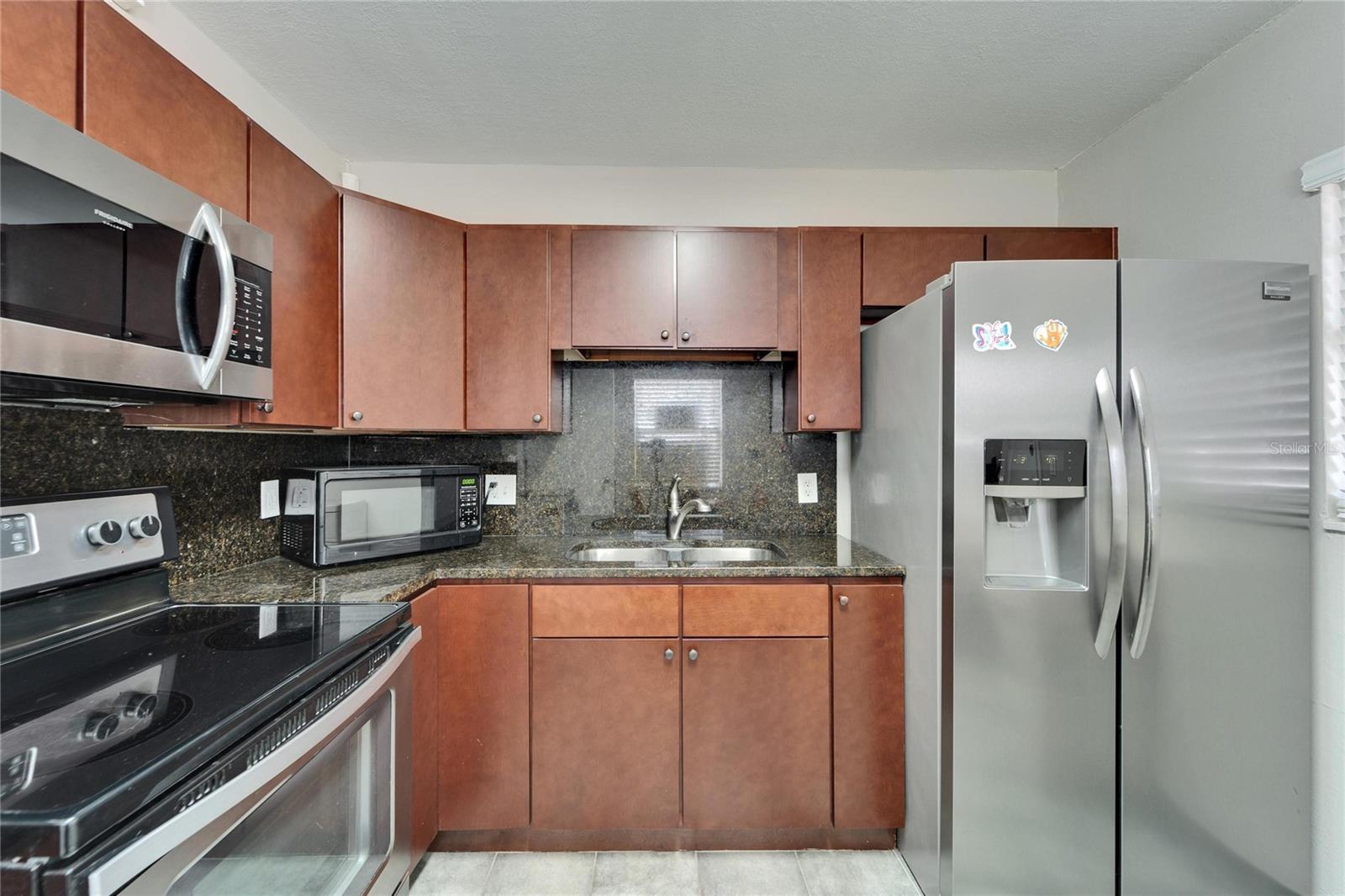 Image 35 of 73 For 126 Ridgewood Avenue
