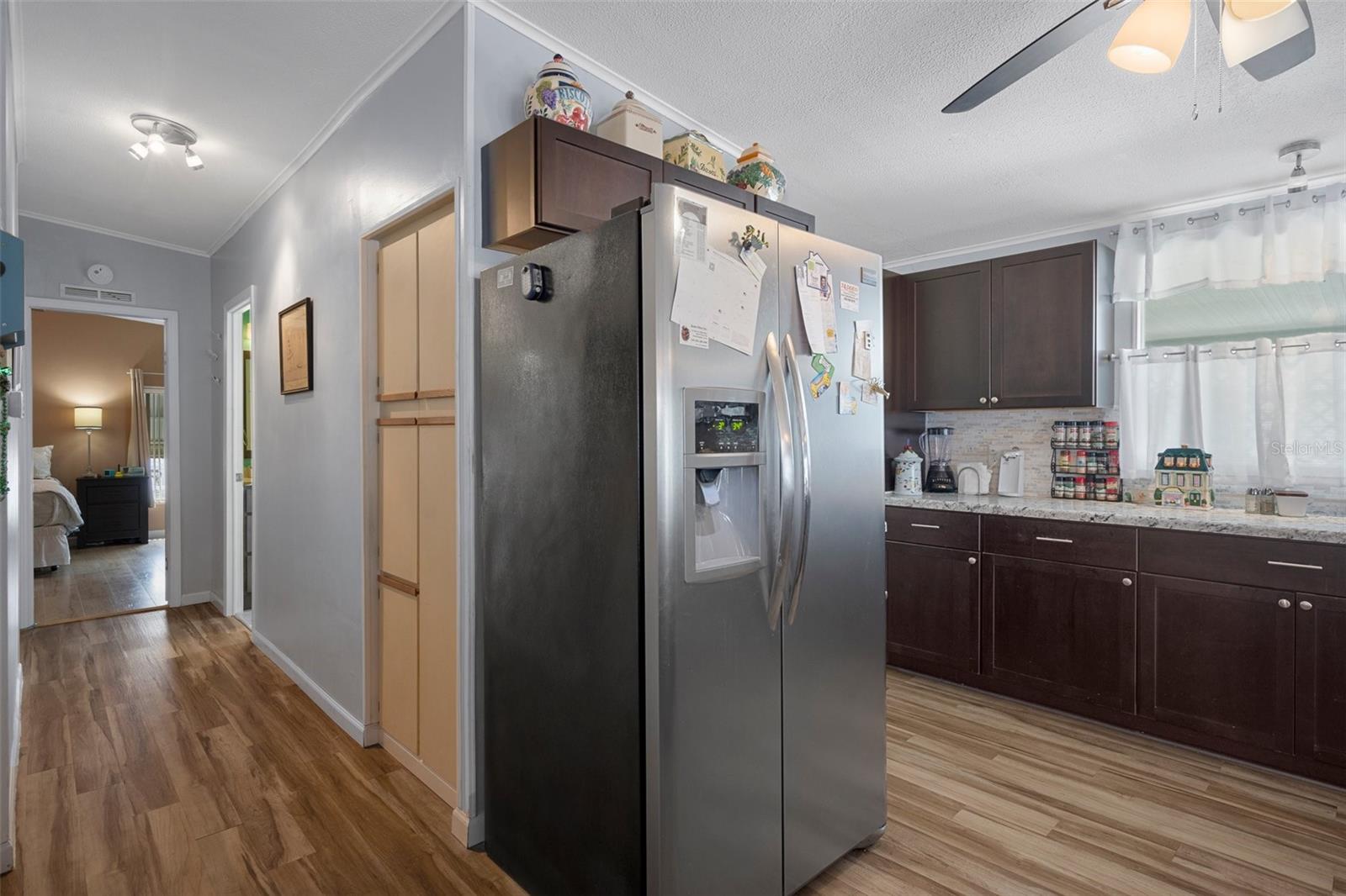 Image 15 of 52 For 16203 Brookridge Boulevard